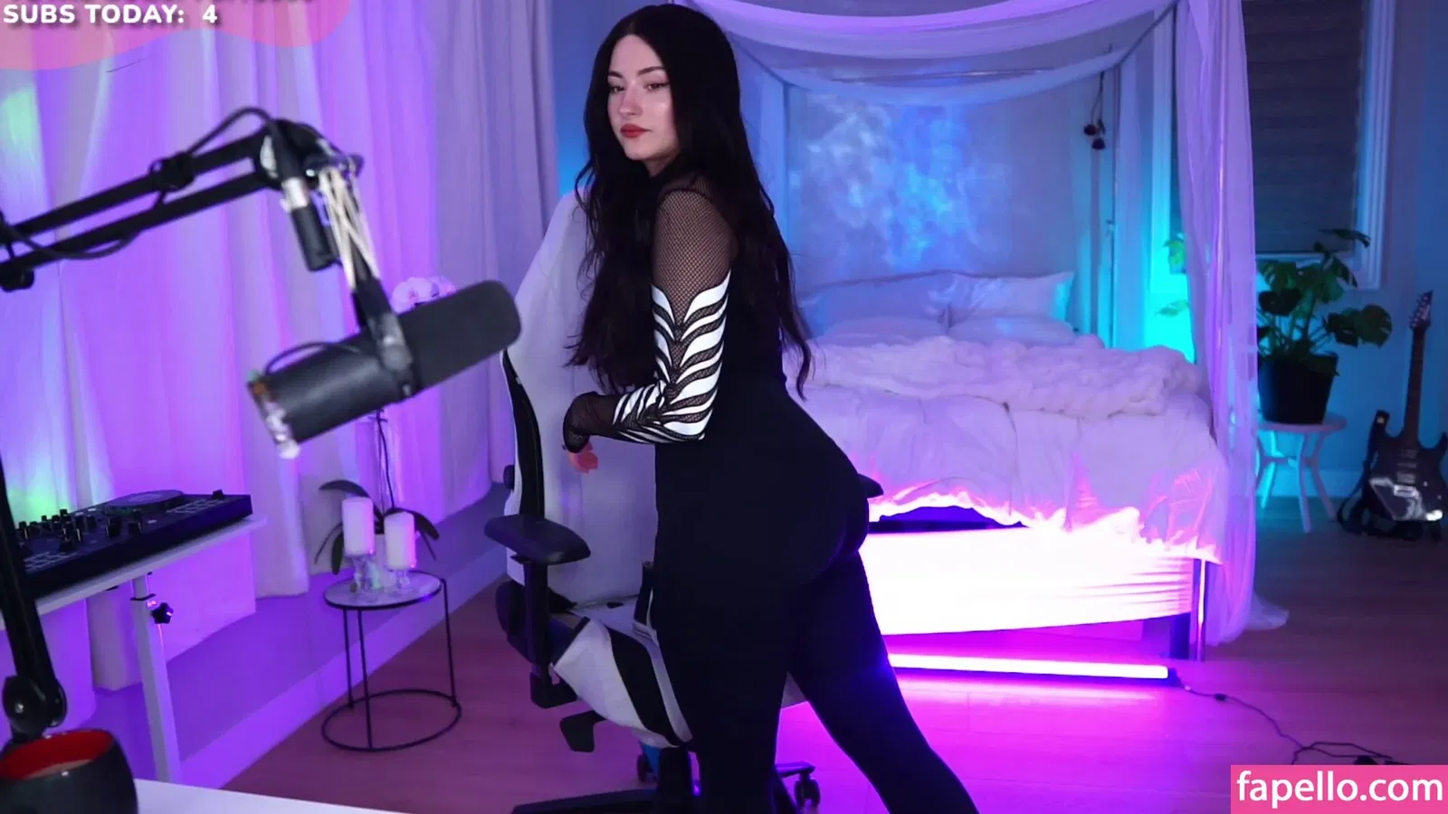 Palmbee / juju_666_ / palmbaee / palmbeee Onlyfans Photo Gallery 