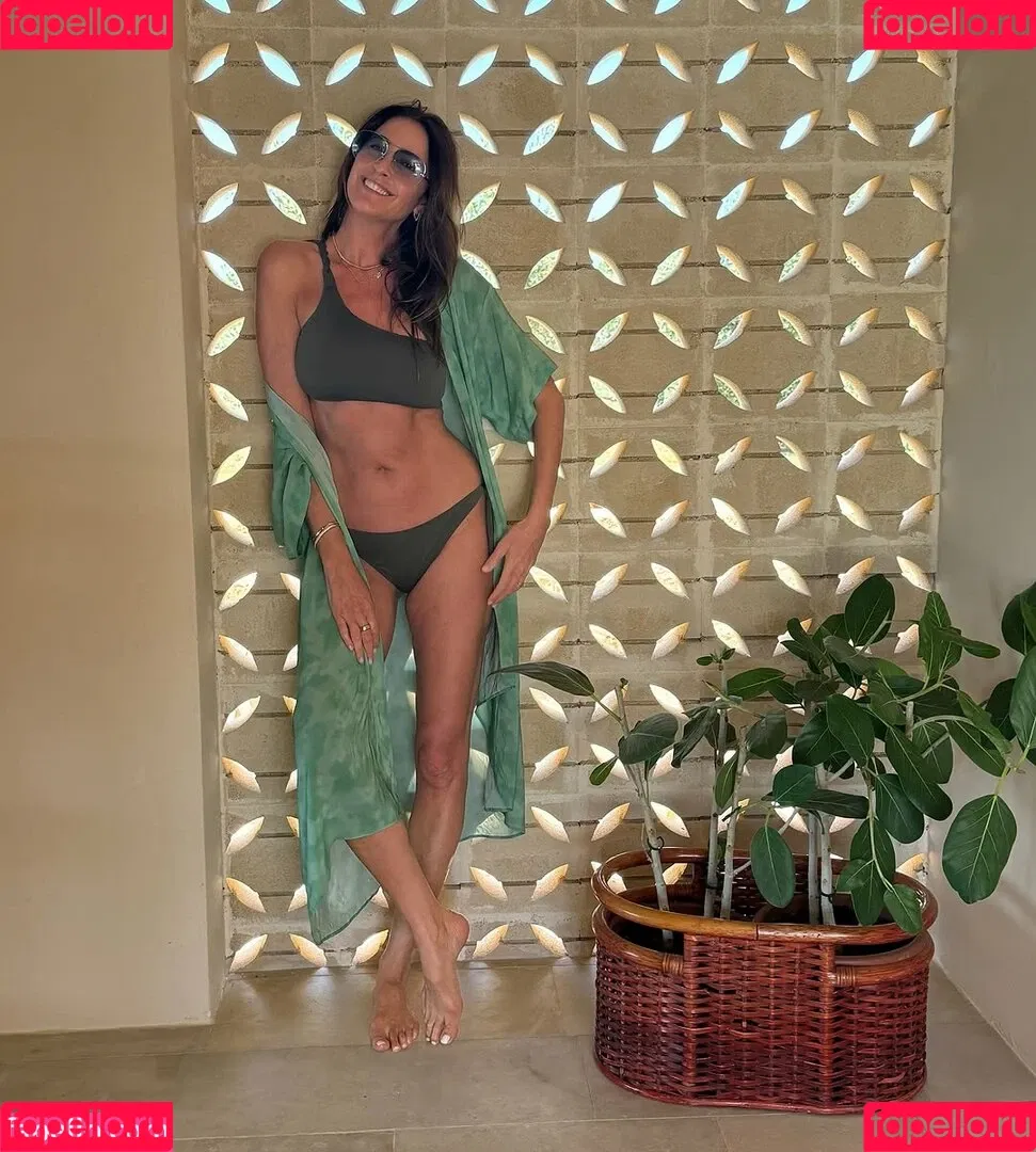 Lisa Snowdon / lisa_snowdon Onlyfans Photo Gallery 