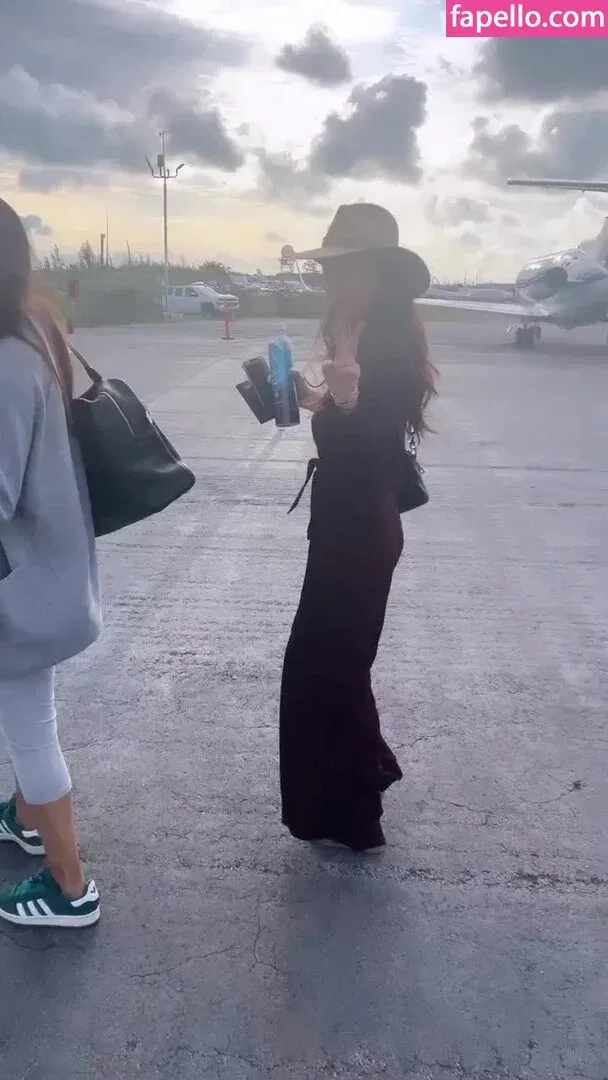 Lisa Snowdon / lisa_snowdon Onlyfans Photo Gallery 