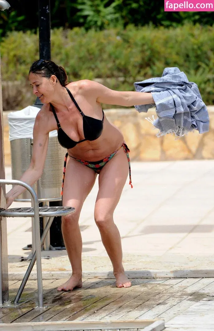 Lisa Snowdon / lisa_snowdon Onlyfans Photo Gallery 