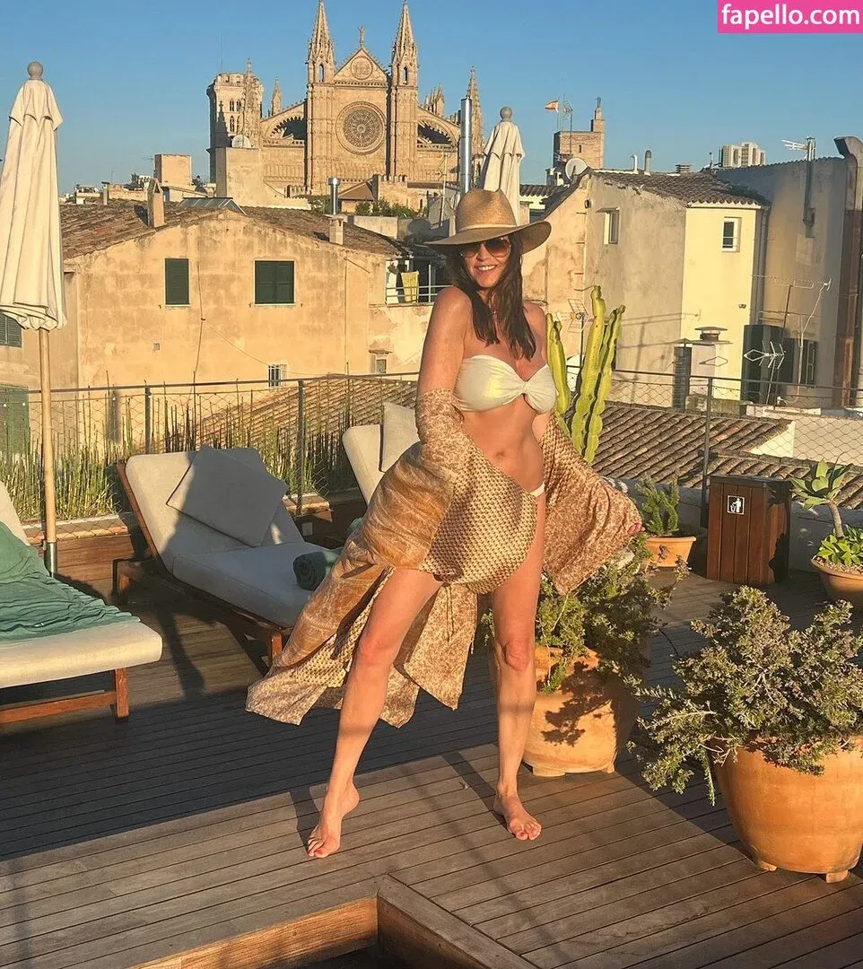 Lisa Snowdon / lisa_snowdon Onlyfans Photo Gallery 