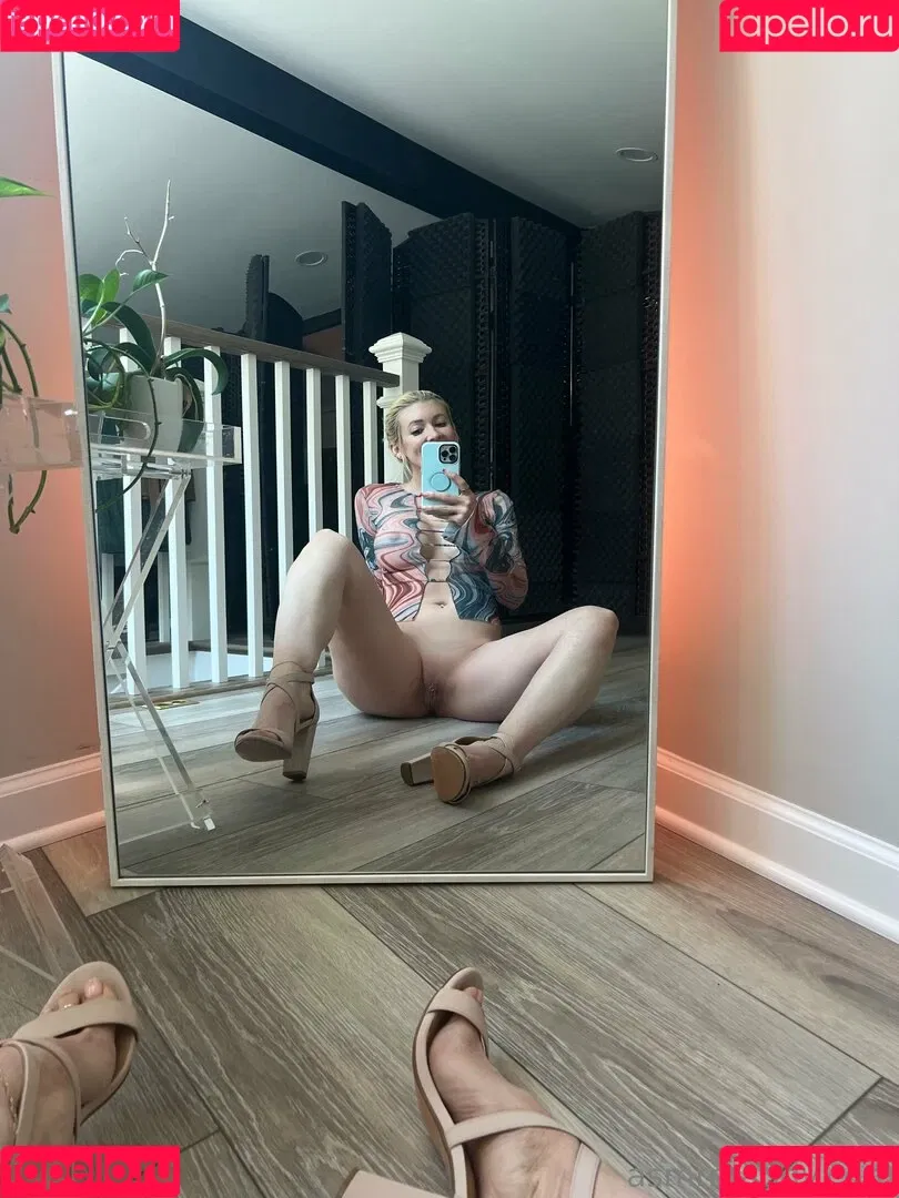 asmr.maddy / asmrmaddy Onlyfans Photo Gallery 