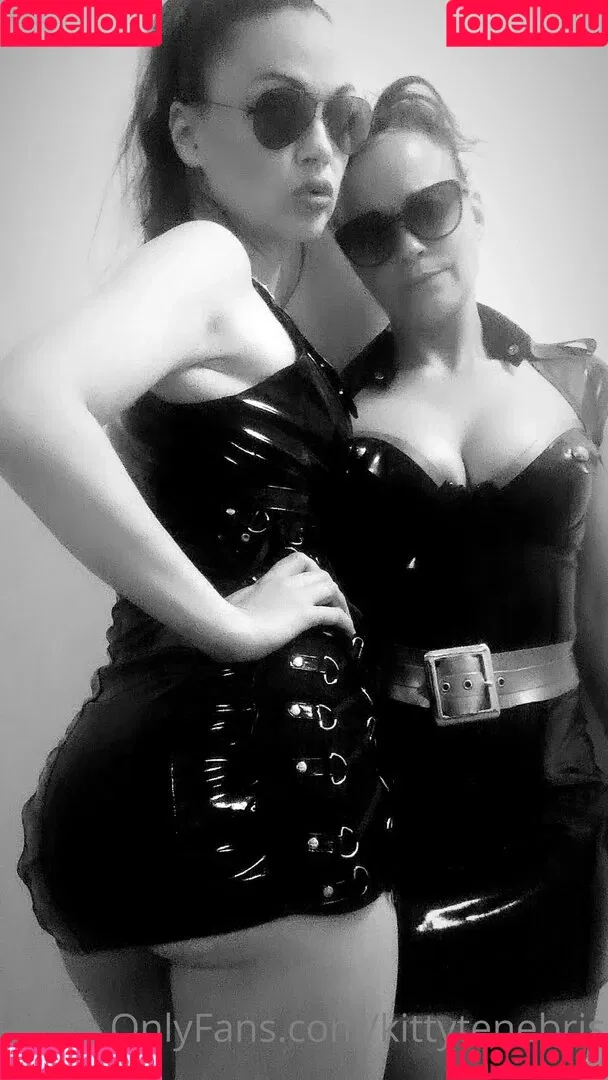 kittytenebris / kittytenebris_entmt Onlyfans Photo Gallery 