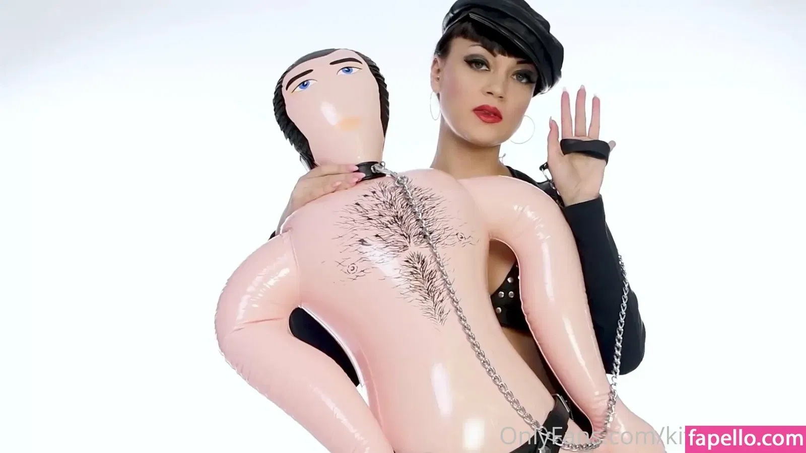 kittytenebris / kittytenebris_entmt Onlyfans Photo Gallery 