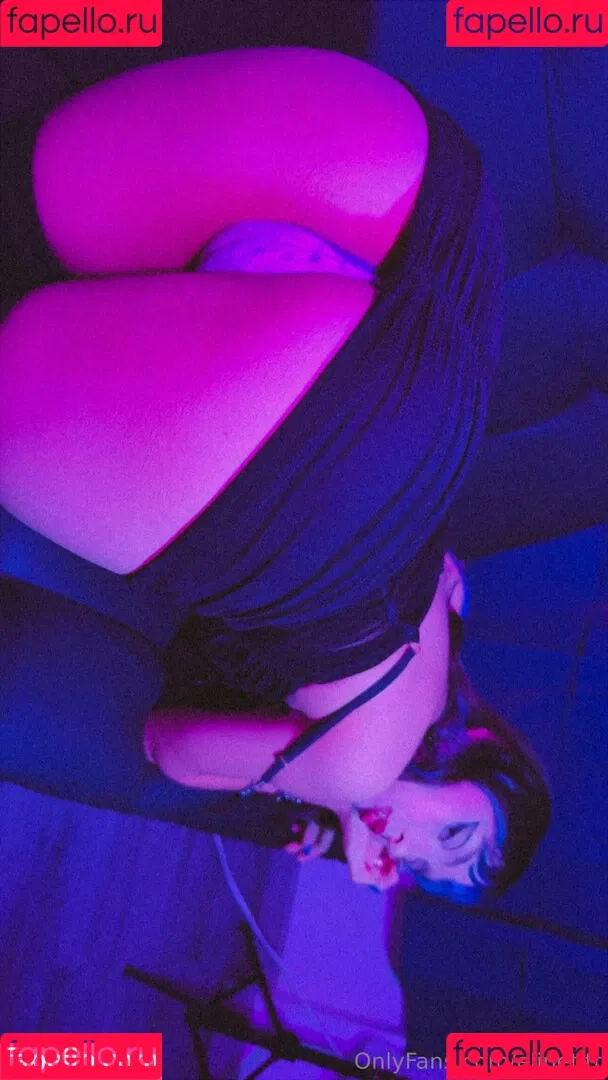 elipetitt / elipetitt_ Onlyfans Photo Gallery 