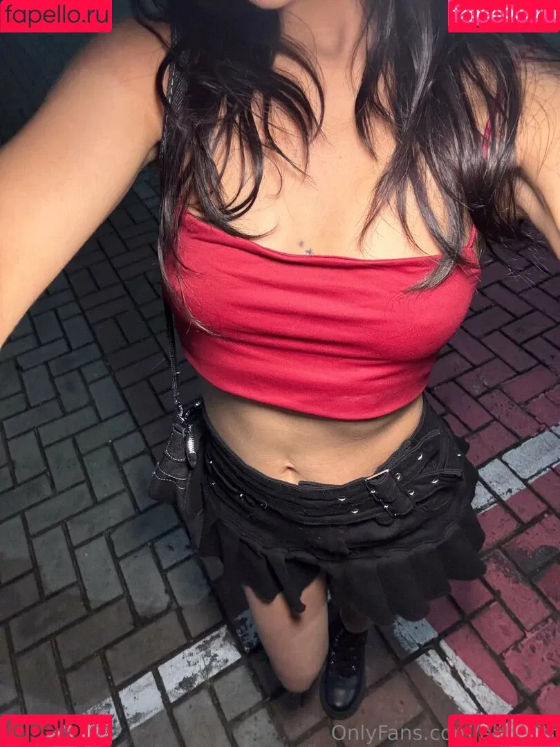 elipetitt / elipetitt_ Onlyfans Photo Gallery 