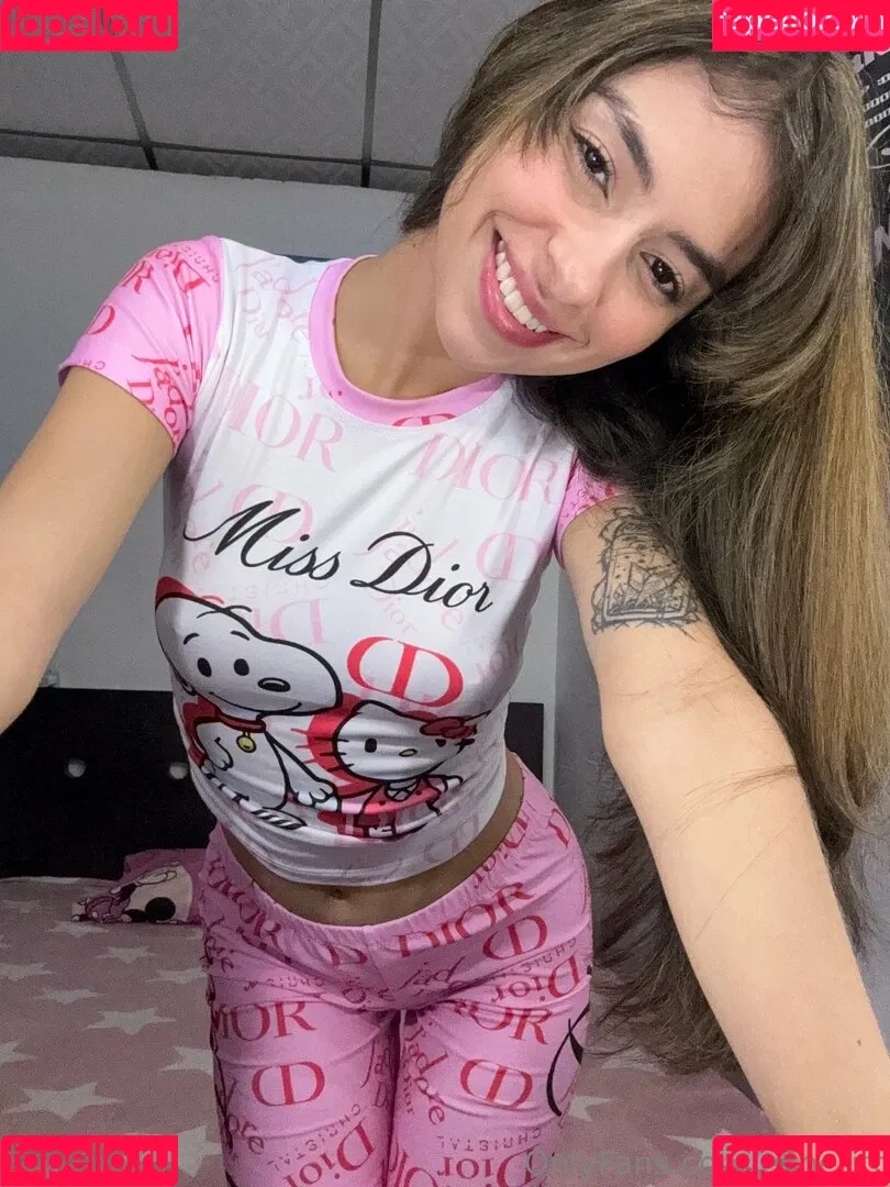 elipetitt / elipetitt_ Onlyfans Photo Gallery 