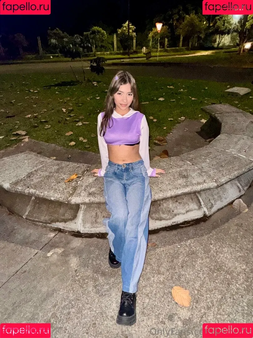 elipetitt / elipetitt_ Onlyfans Photo Gallery 
