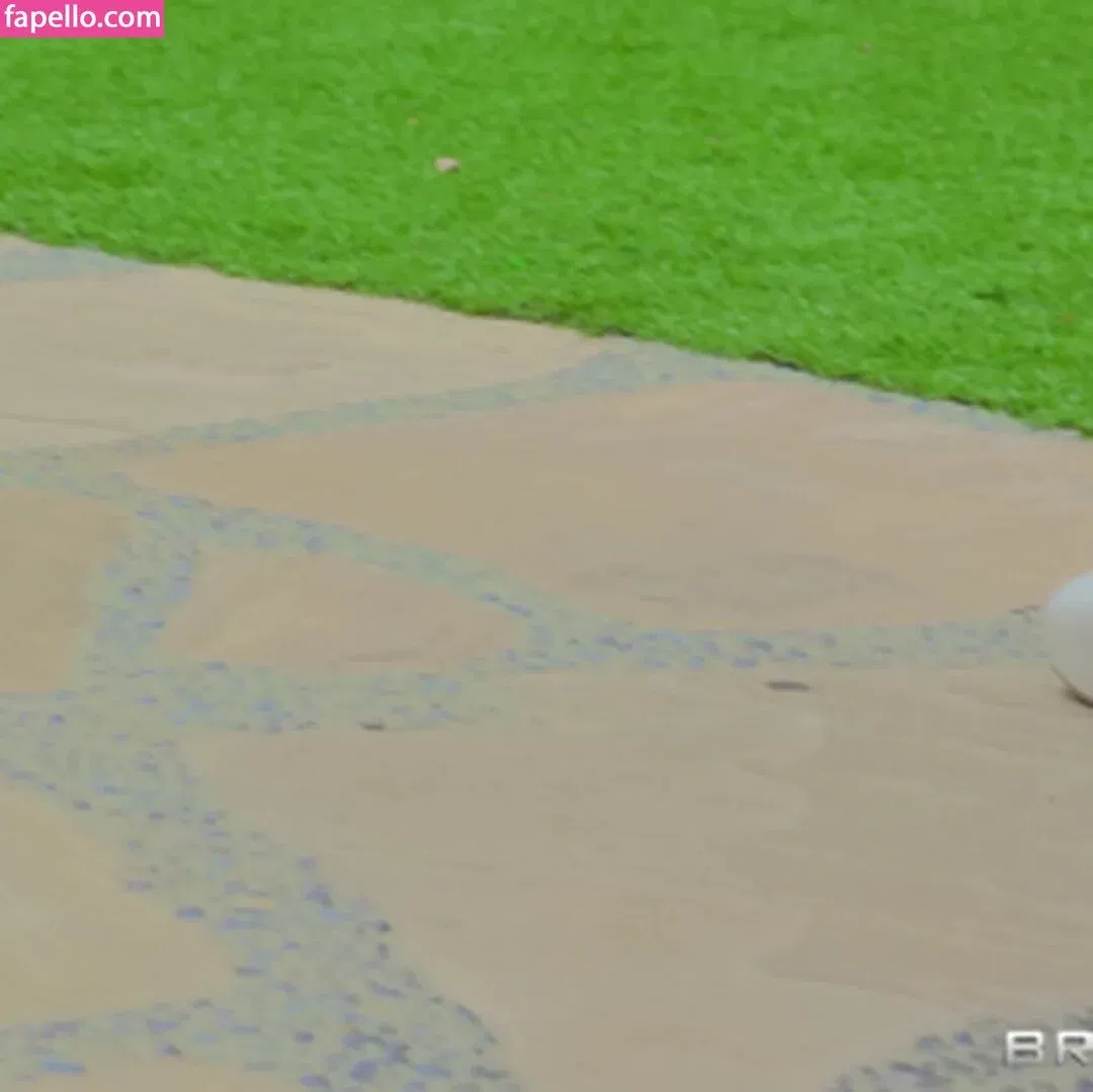 Nikki Benz / nikkibenz Onlyfans Photo Gallery 