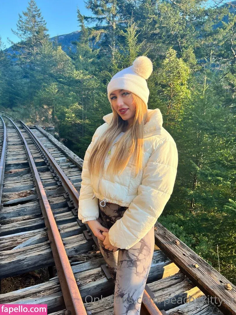 peachykittyx / peachykittyxx Onlyfans Photo Gallery 