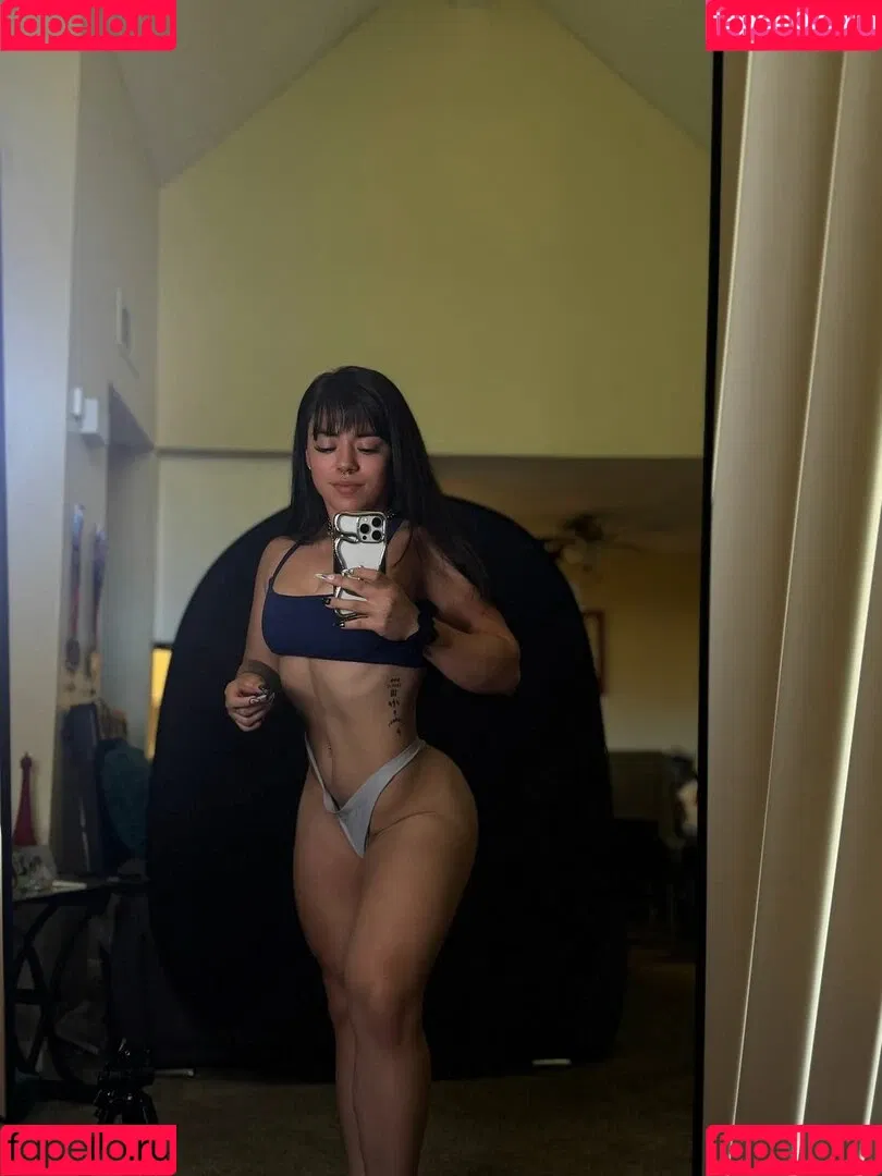 corona.michelle.llamas / michellellamascorona / michllamascorona Onlyfans Photo Gallery 