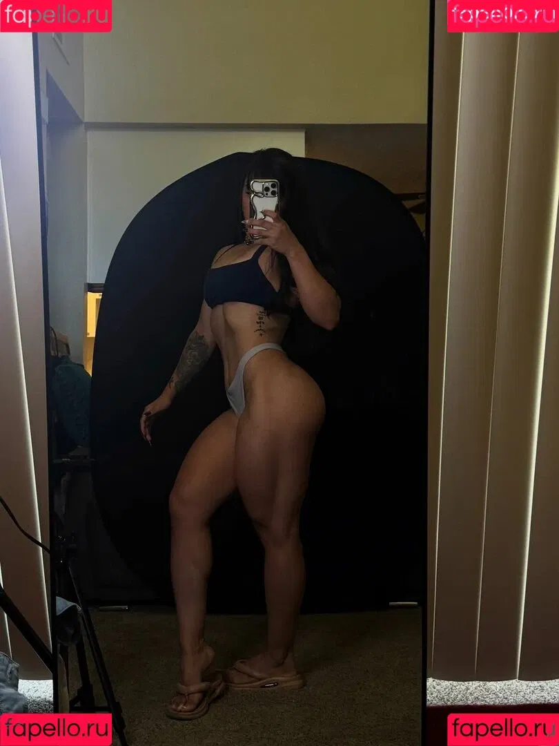corona.michelle.llamas / michellellamascorona / michllamascorona Onlyfans Photo Gallery 