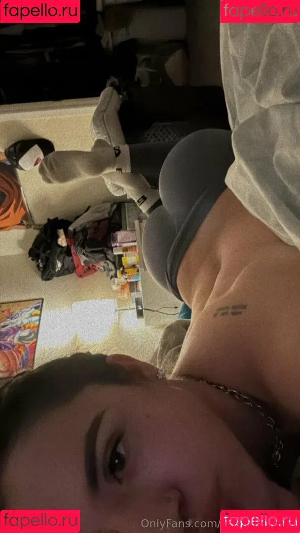 corona.michelle.llamas / michellellamascorona / michllamascorona Onlyfans Photo Gallery 
