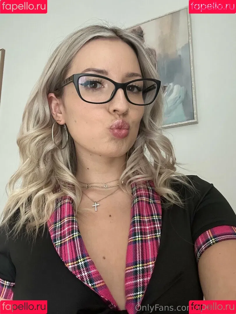 Rubieandmax PH / Rubiexxx / fucktaylorrae / slutinguidance Onlyfans Photo Gallery 