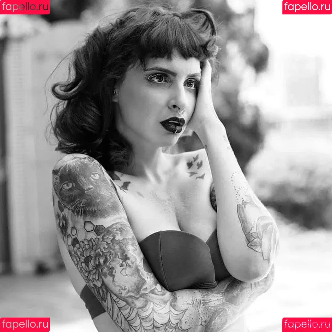 I Am The Daddy / https: / vanpsuicide Onlyfans Photo Gallery 