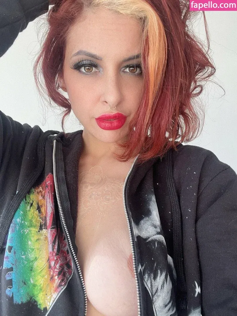 I Am The Daddy / https: / vanpsuicide Onlyfans Photo Gallery 