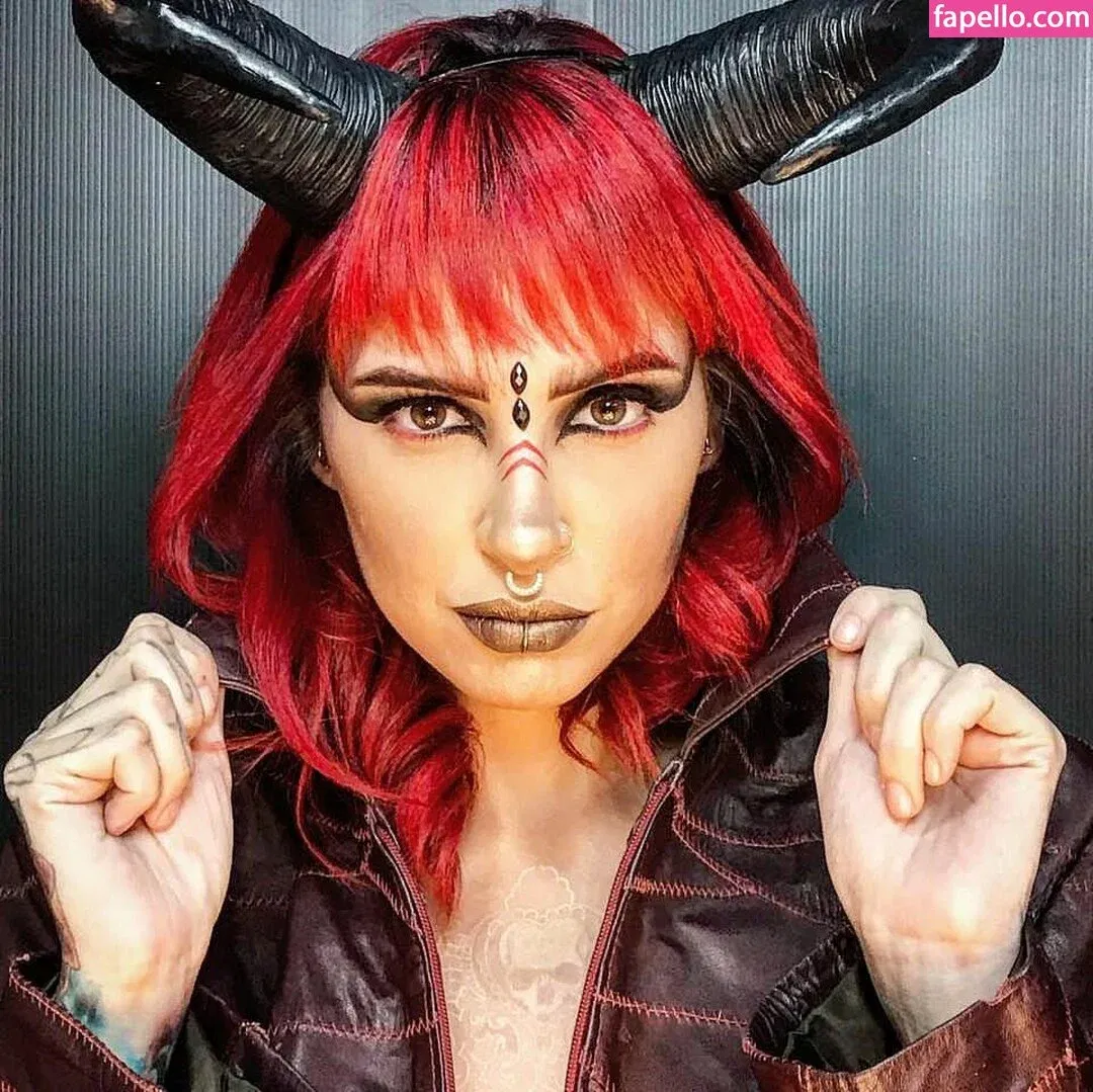 I Am The Daddy / https: / vanpsuicide Onlyfans Photo Gallery 