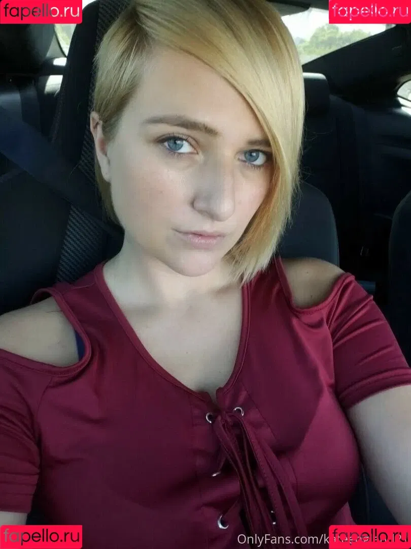 Kate England / kate_england21 / kateengland21 Onlyfans Photo Gallery 