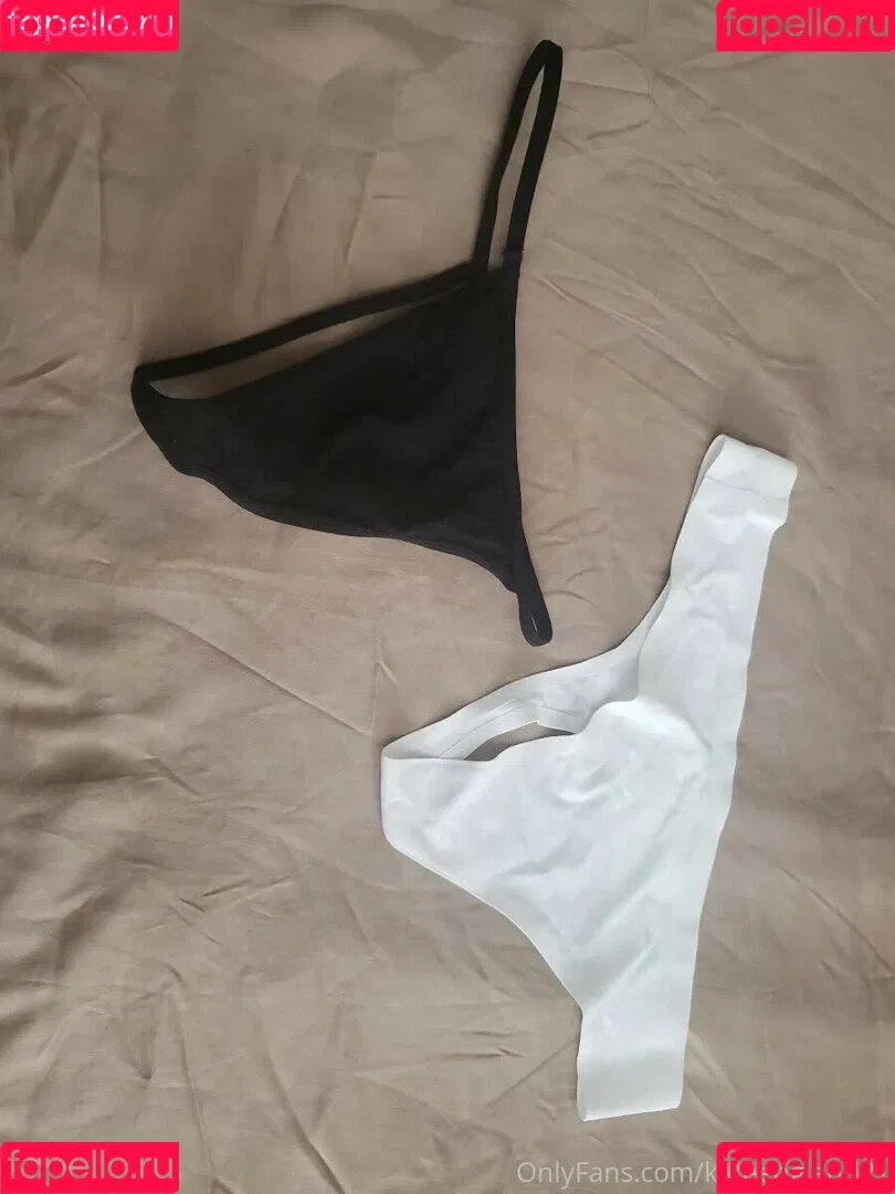 Kate England / kate_england21 / kateengland21 Onlyfans Photo Gallery 