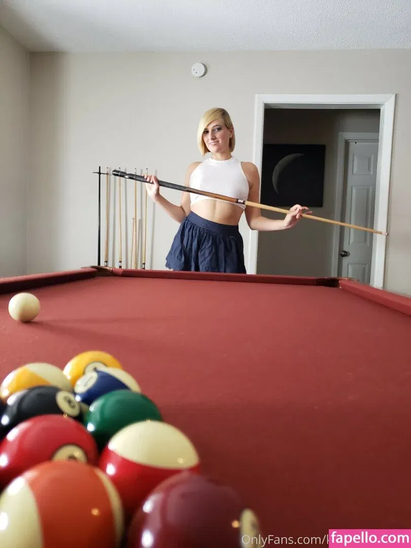 Kate England / kate_england21 / kateengland21 Onlyfans Photo Gallery 