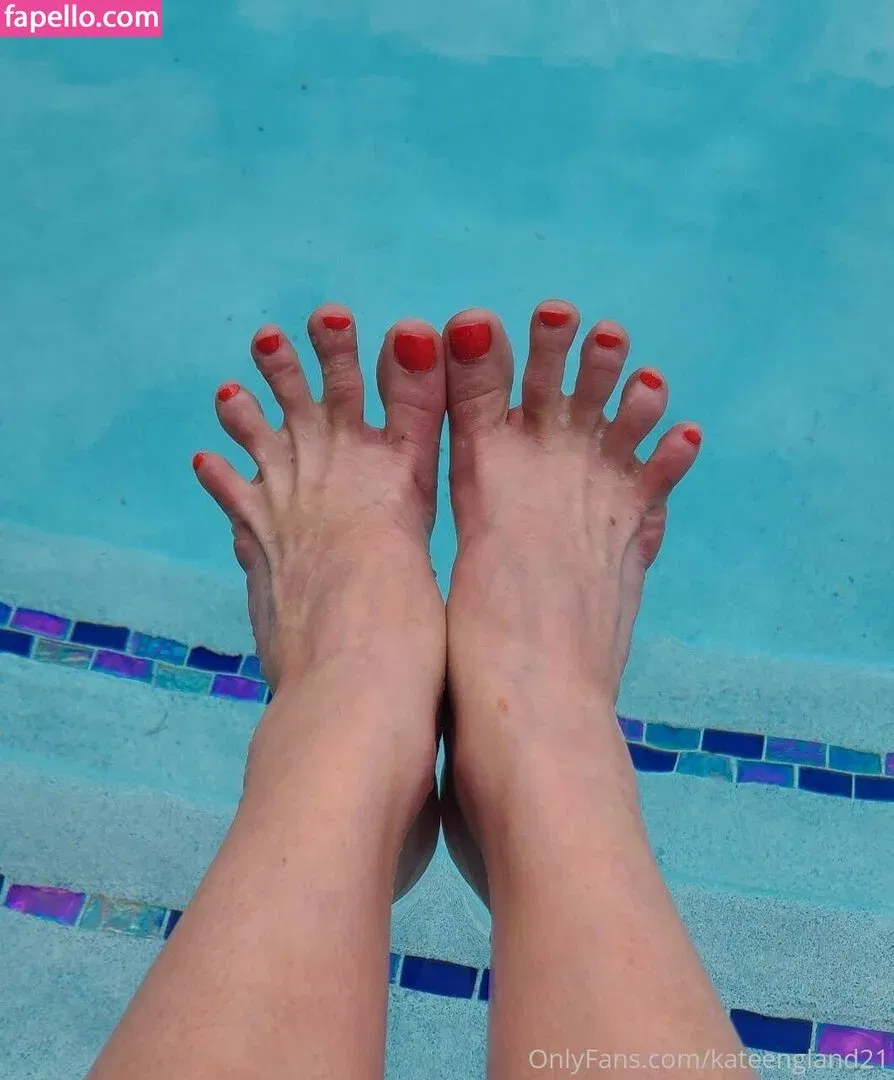 Kate England / kate_england21 / kateengland21 Onlyfans Photo Gallery 