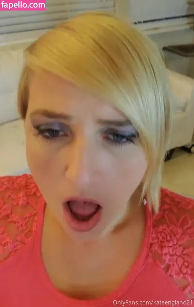 Kate England / kate_england21 / kateengland21 Onlyfans Photo Gallery 