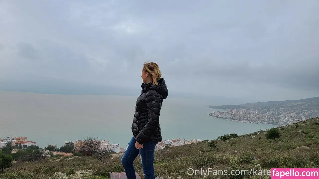 Kate England / kate_england21 / kateengland21 Onlyfans Photo Gallery 