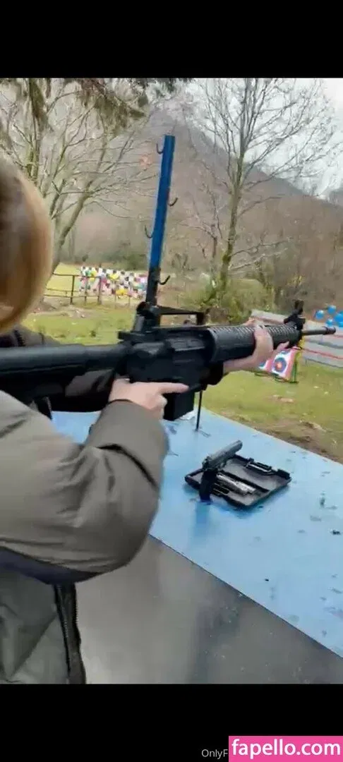 Kate England / kate_england21 / kateengland21 Onlyfans Photo Gallery 