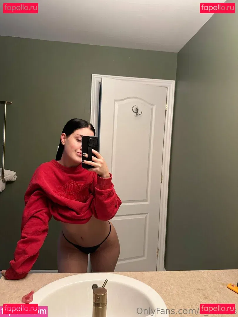 _cakess / s_cakess Onlyfans Photo Gallery 