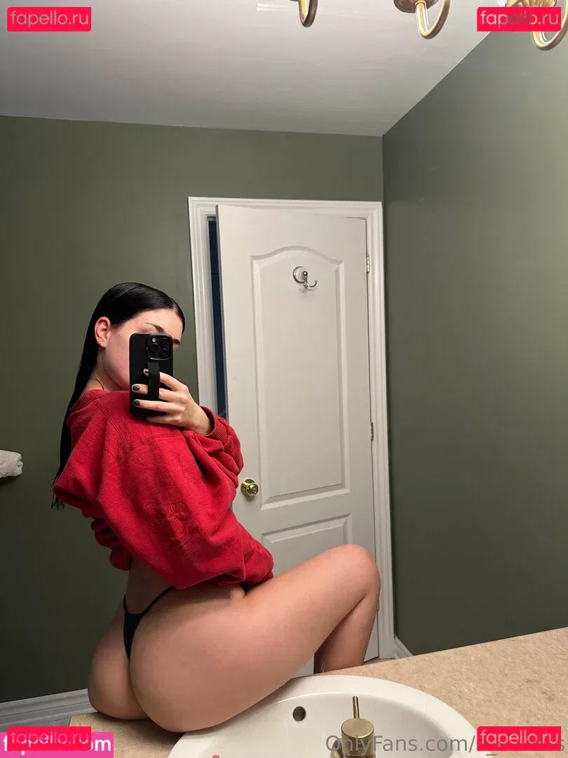 _cakess / s_cakess Onlyfans Photo Gallery 