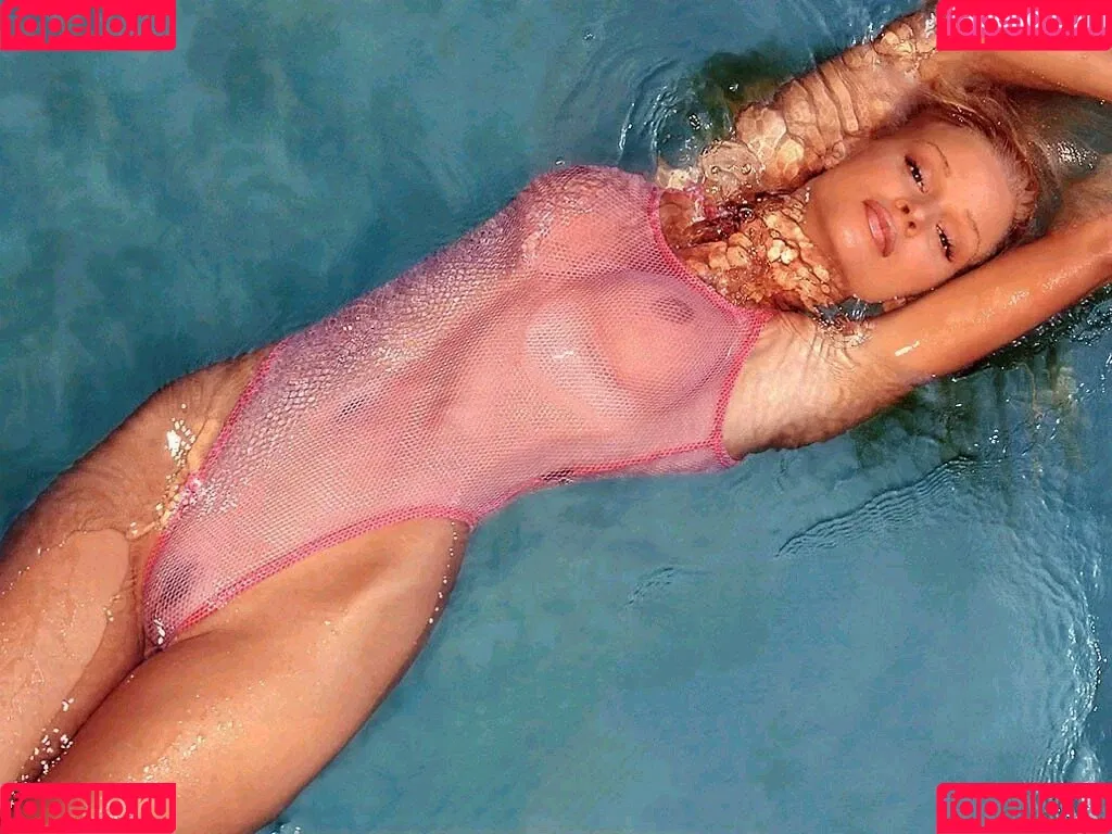 Michelle Hunziker / m_hunziker / therealhunzigram Onlyfans Photo Gallery 