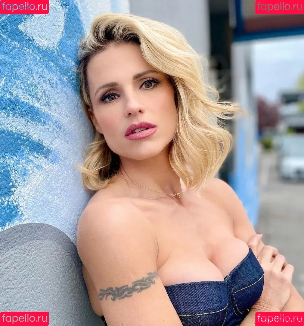 Michelle Hunziker / m_hunziker / therealhunzigram Onlyfans Photo Gallery 