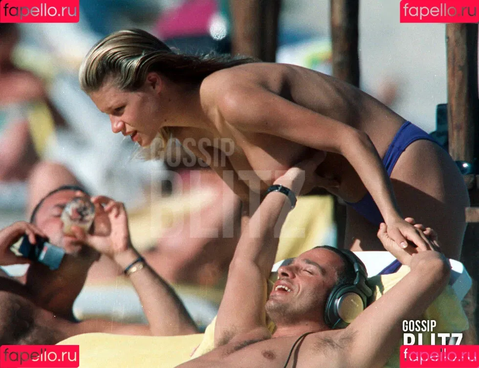 Michelle Hunziker / m_hunziker / therealhunzigram Onlyfans Photo Gallery 