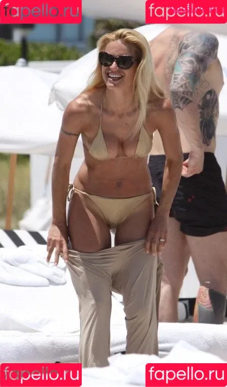 Michelle Hunziker / m_hunziker / therealhunzigram Onlyfans Photo Gallery 