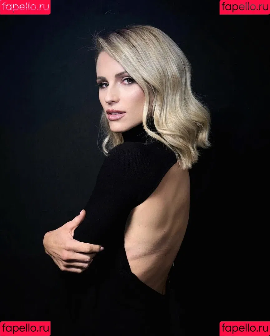 Michelle Hunziker / m_hunziker / therealhunzigram Onlyfans Photo Gallery 