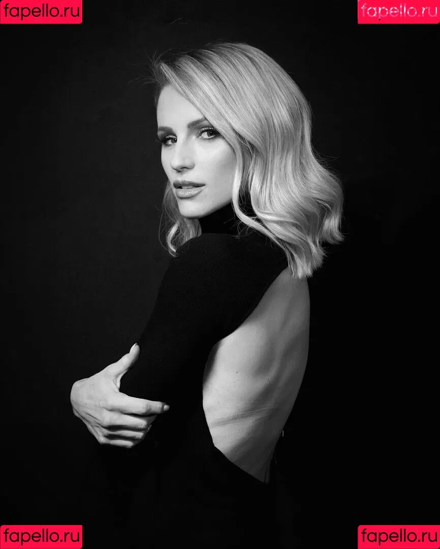 Michelle Hunziker / m_hunziker / therealhunzigram Onlyfans Photo Gallery 
