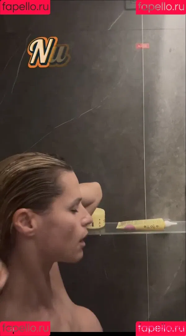Michelle Hunziker / m_hunziker / therealhunzigram Onlyfans Photo Gallery 