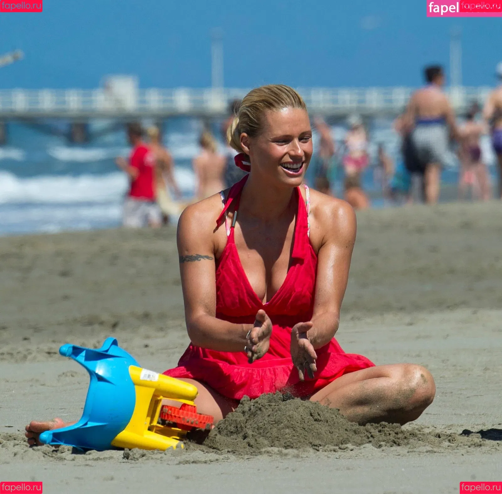 Michelle Hunziker / m_hunziker / therealhunzigram Onlyfans Photo Gallery 