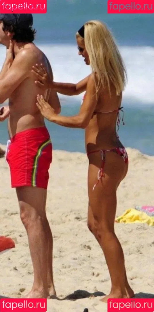 Michelle Hunziker / m_hunziker / therealhunzigram Onlyfans Photo Gallery 