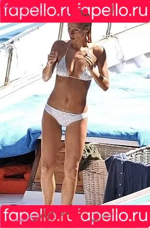 Michelle Hunziker / m_hunziker / therealhunzigram Onlyfans Photo Gallery 