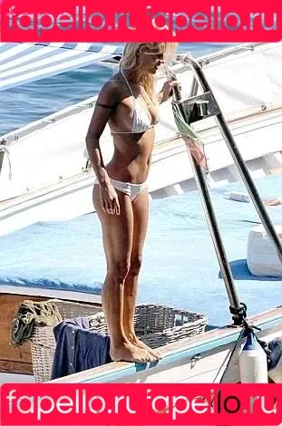 Michelle Hunziker / m_hunziker / therealhunzigram Onlyfans Photo Gallery 