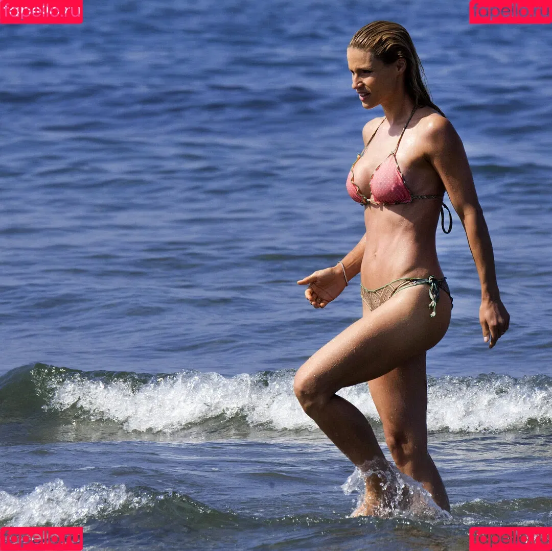 Michelle Hunziker / m_hunziker / therealhunzigram Onlyfans Photo Gallery 