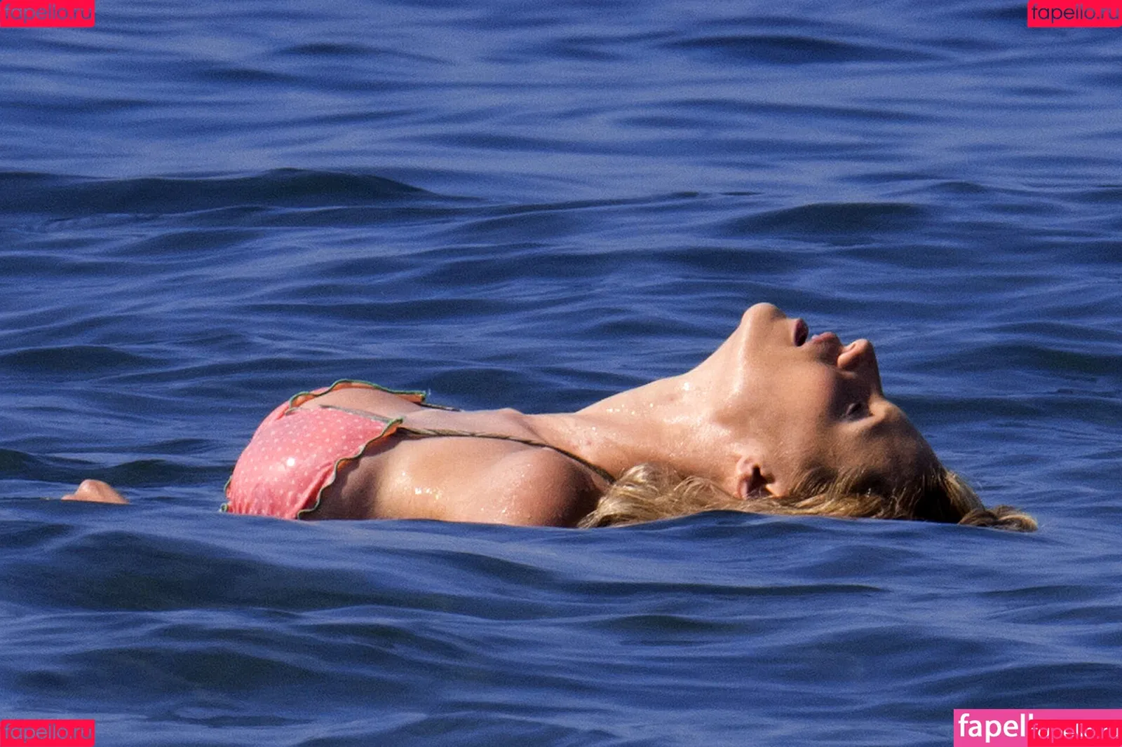 Michelle Hunziker / m_hunziker / therealhunzigram Onlyfans Photo Gallery 