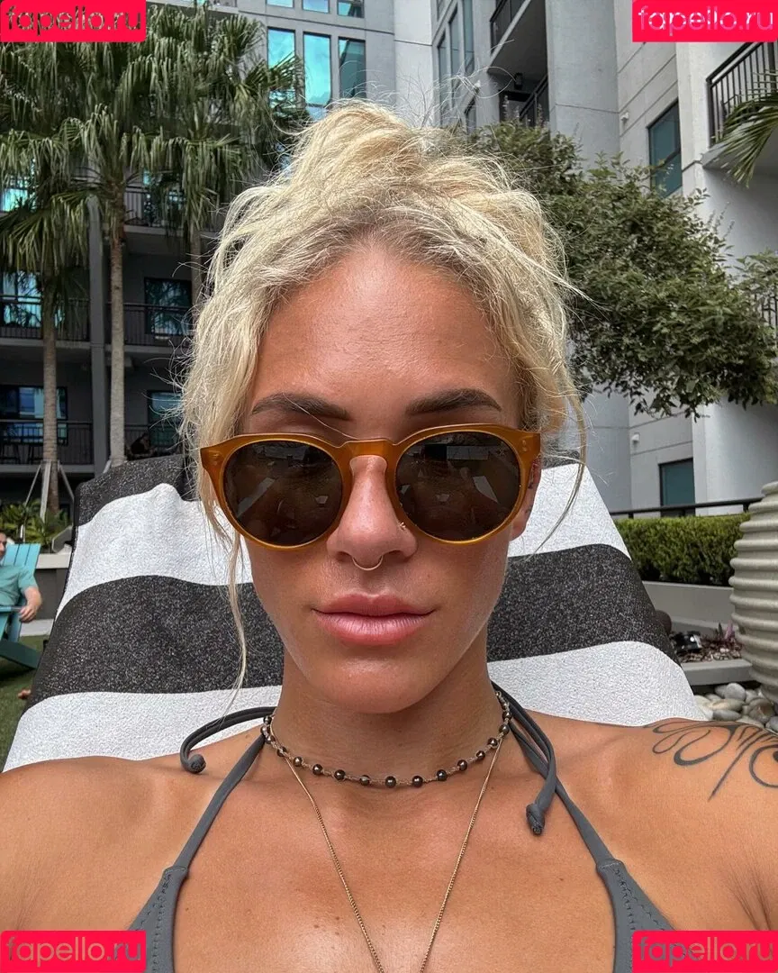 Sol Ruca / solrucawwe / solrvca Onlyfans Photo Gallery 