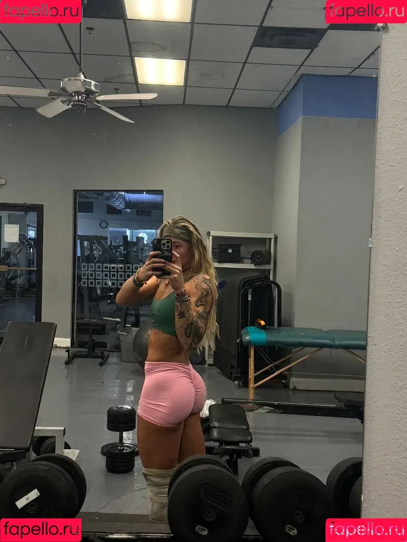 Sol Ruca / solrucawwe / solrvca Onlyfans Photo Gallery 