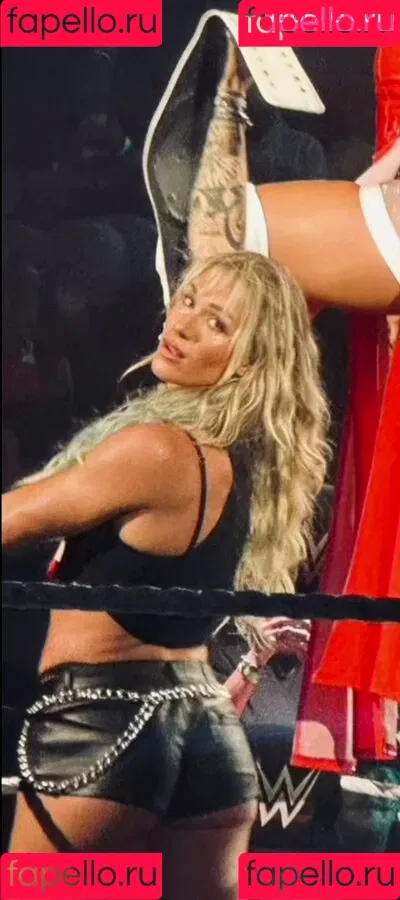 Sol Ruca / solrucawwe / solrvca Onlyfans Photo Gallery 