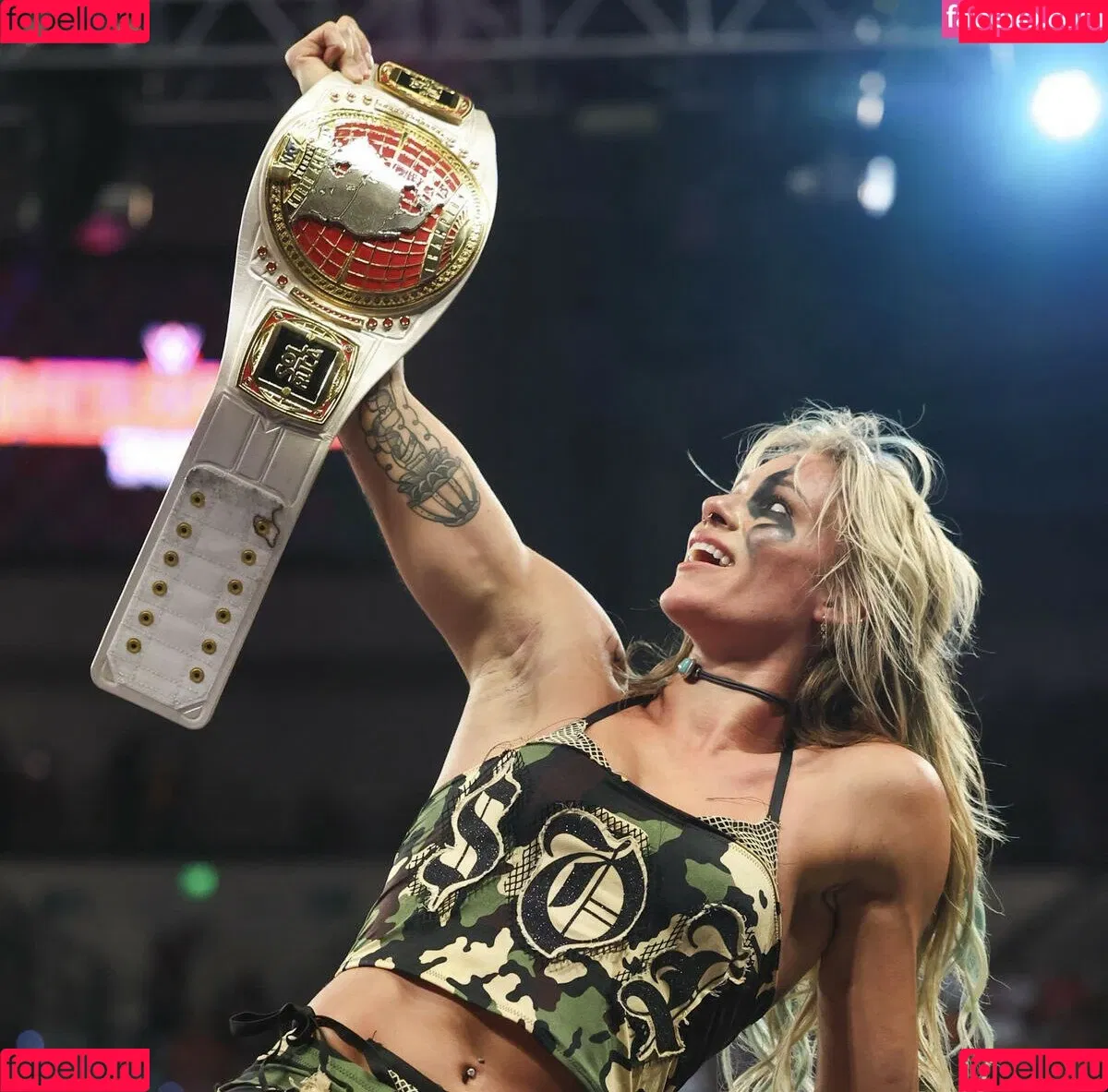 Sol Ruca / solrucawwe / solrvca Onlyfans Photo Gallery 