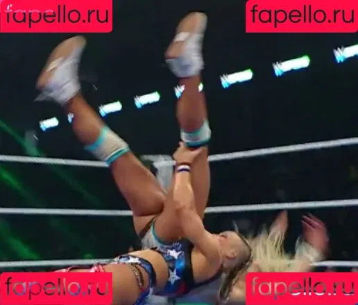 Sol Ruca / solrucawwe / solrvca Onlyfans Photo Gallery 