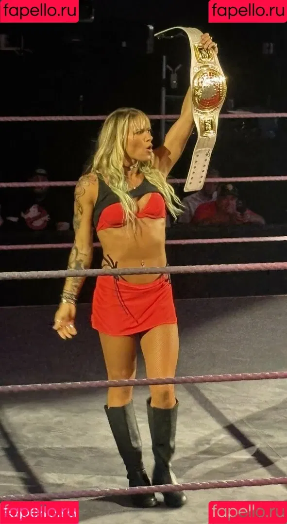 Sol Ruca / solrucawwe / solrvca Onlyfans Photo Gallery 