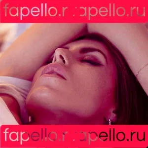 ella_ru / ella_ru_ Onlyfans Photo Gallery 